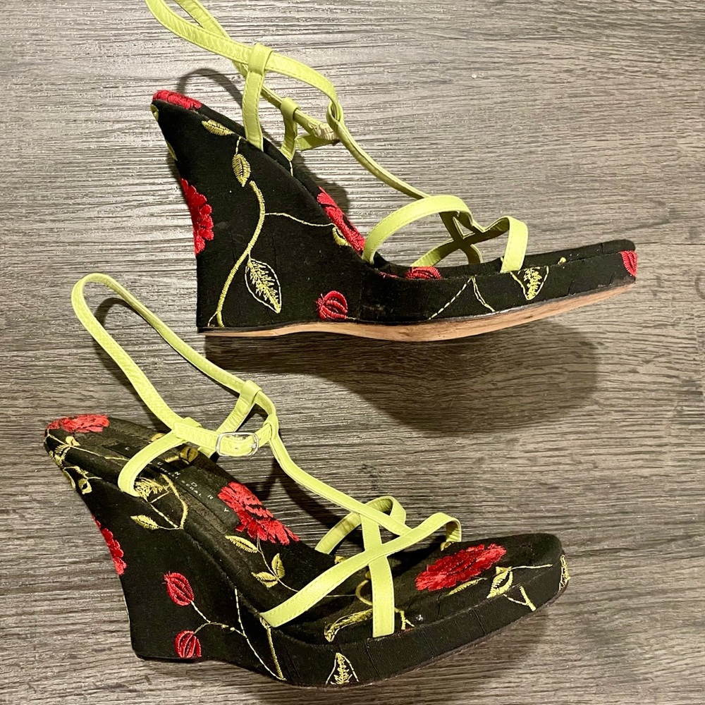 Laundry by Shelli Segal sandals
